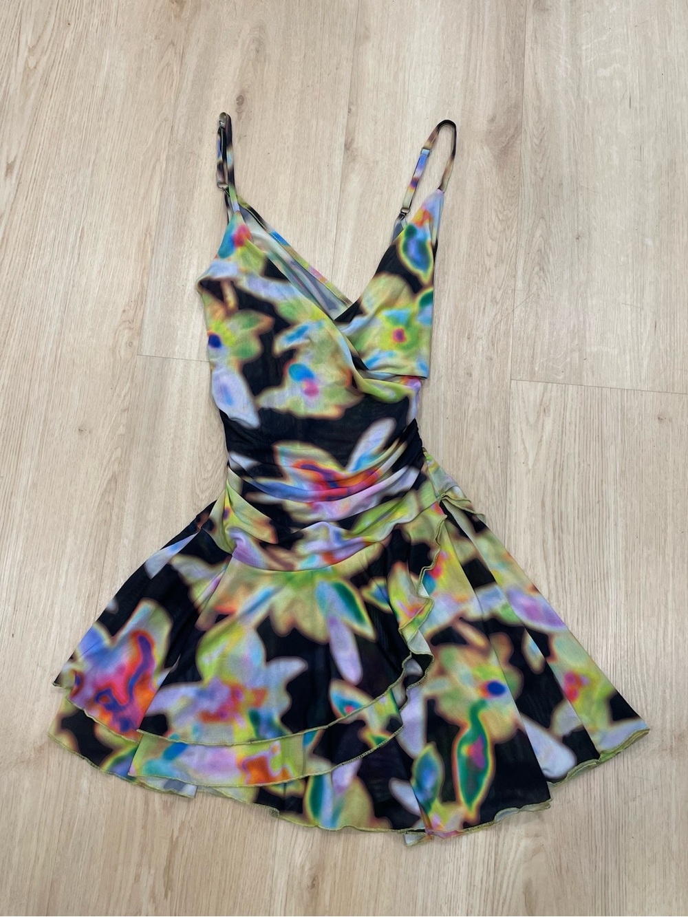 Silence + Noise Alex Black Blur Print Ruffle Wrap Mini Dress size M
